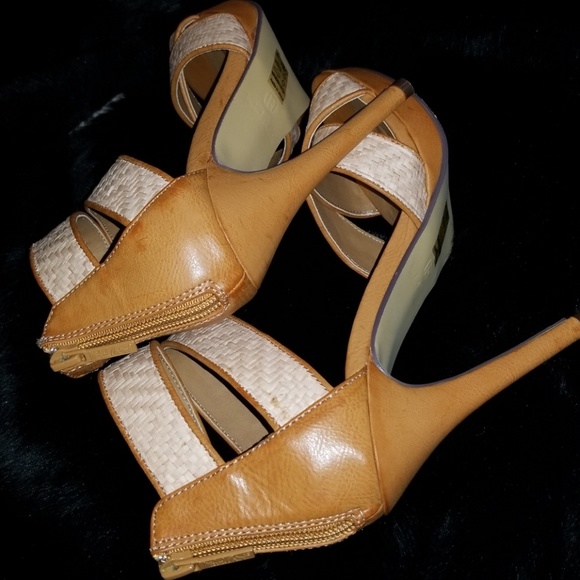 Michael Antonio platform sandals - Picture 3 of 5
